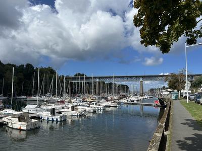 Maison - 188 m² - 10 pièces