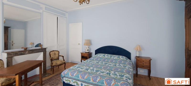 Maison de maîtres - 226 m² - 11 pièces