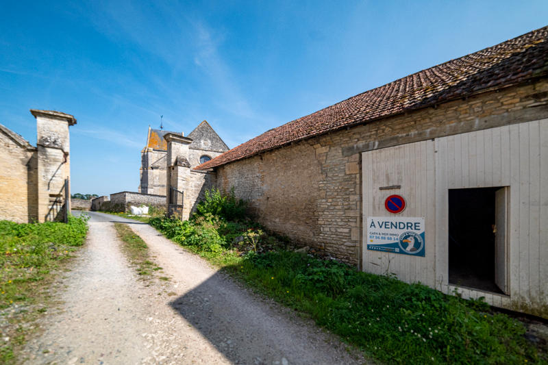 Maison - 166 m² - 1 pièce