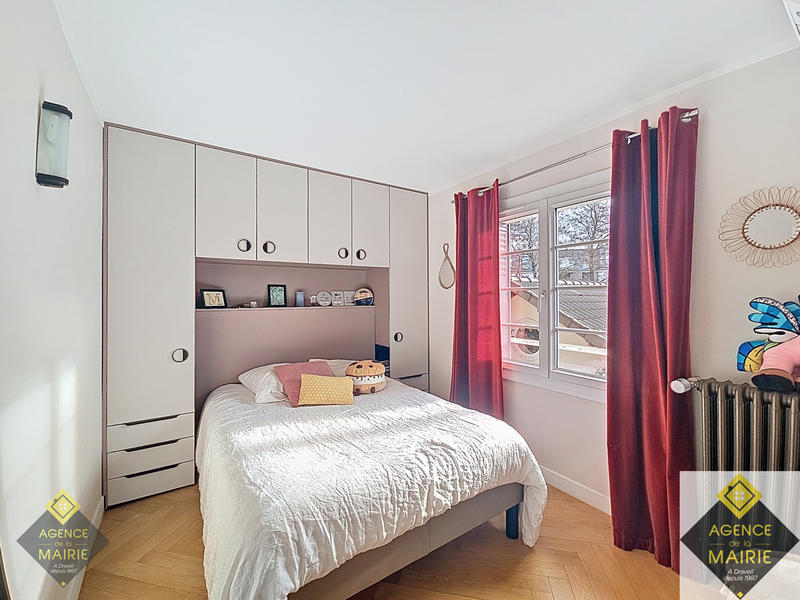 Maison - 137 m² - 7 pièces