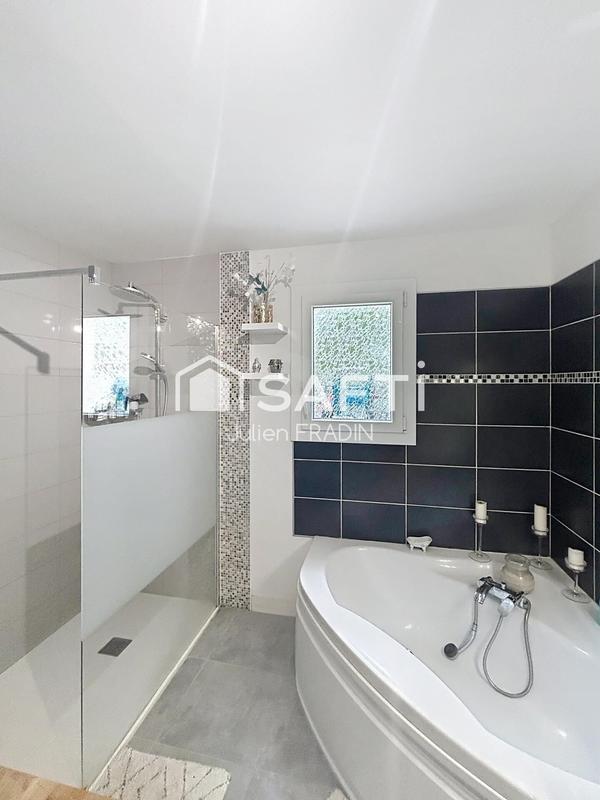 Maison - 155 m² - 6 pièces