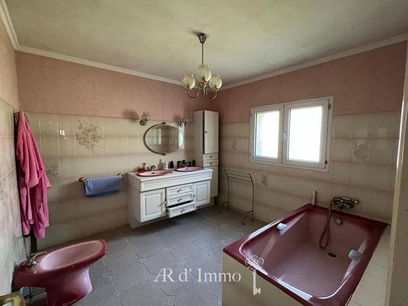 Longère - 195 m² - 7 pièces