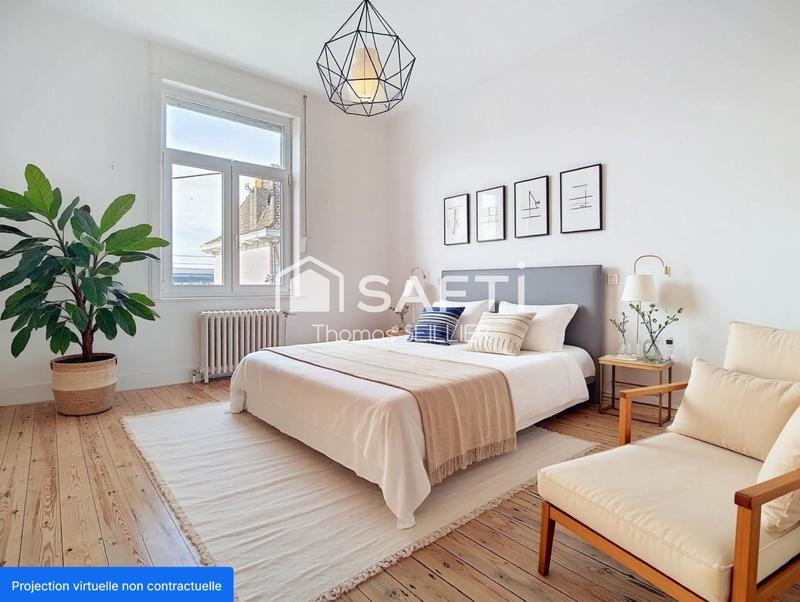 Maison - 297 m² - 14 pièces