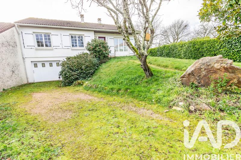 Maison - 122 m² - 6 pièces