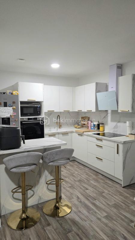 Maison - 104 m² - 6 pièces