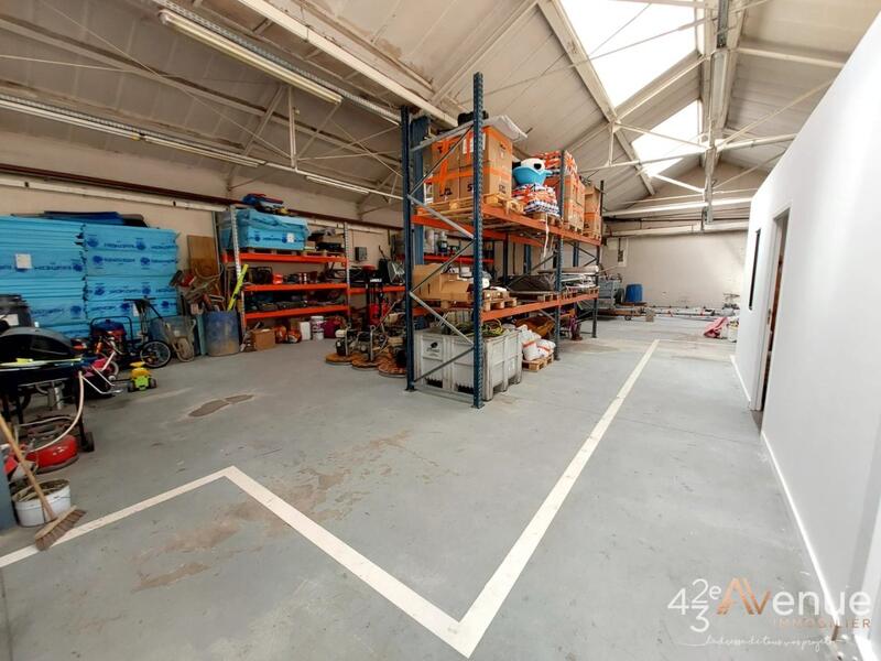 Local commercial - 223 m²