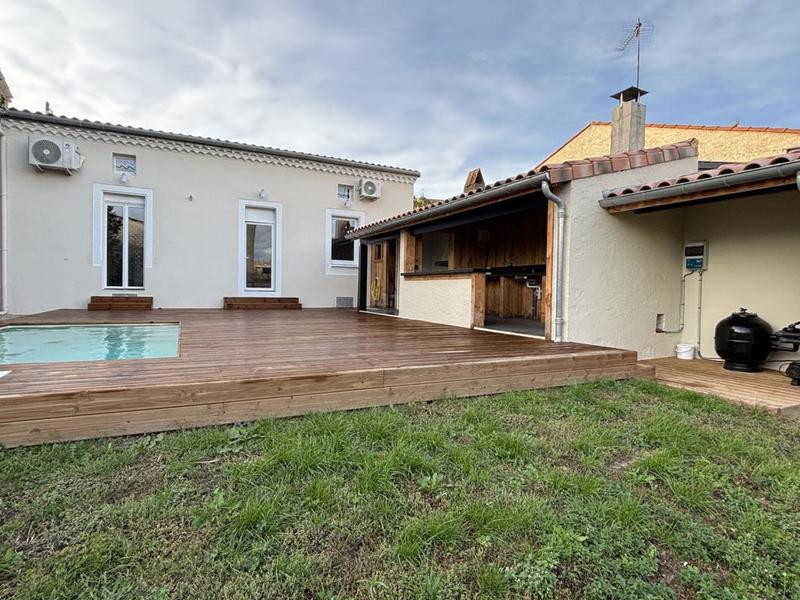 Maison - 140 m² - 6 pièces