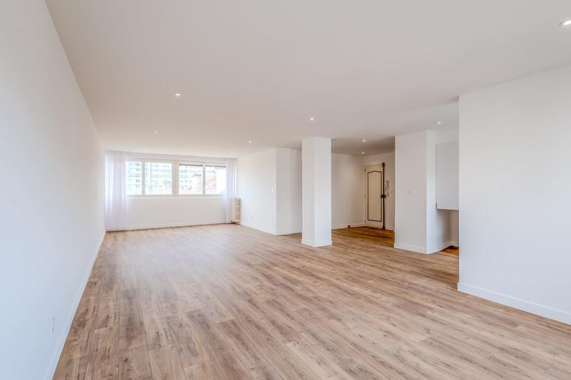 Appartement - 110 m² - 5 pièces