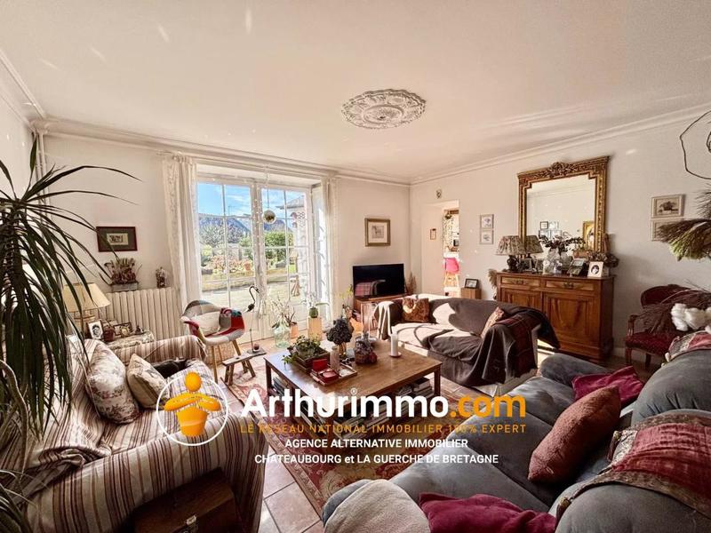 Maison - 228 m² - 7 pièces