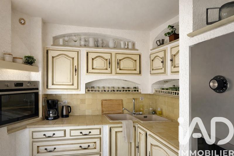 Maison - 186 m² - 5 pièces