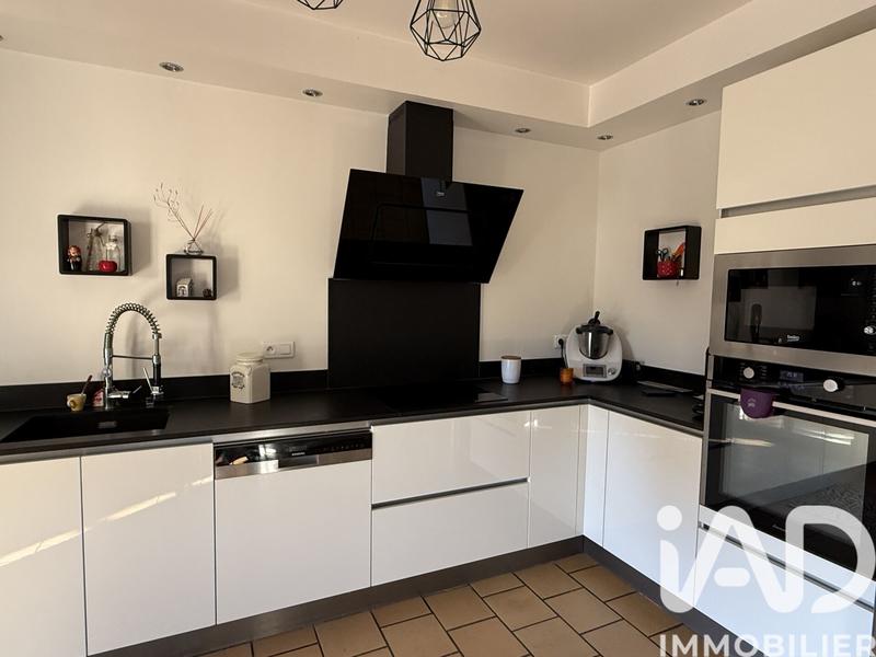 Maison - 145 m² - 5 pièces