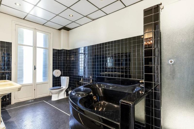 Maison de maîtres - 420 m² - 11 pièces