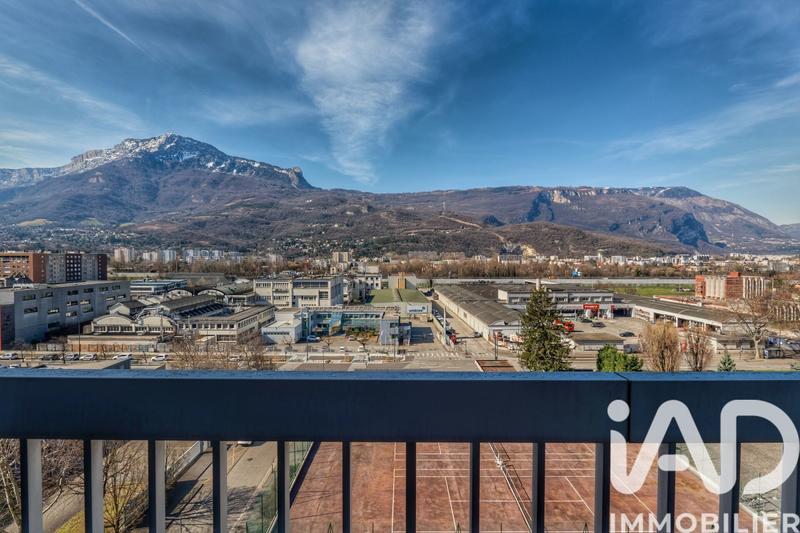 Appartement - 123 m² - 7 pièces