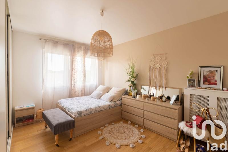 Maison - 121 m² - 5 pièces