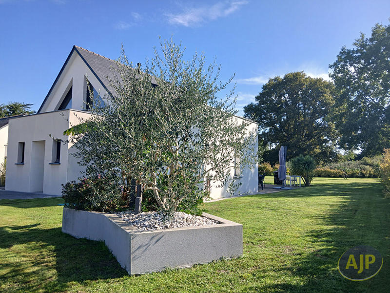 Maison - 152 m² - 5 pièces