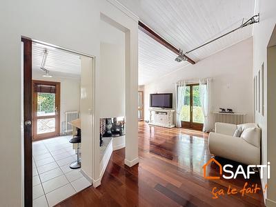 Maison - 134 m² - 5 pièces