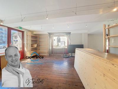 Local commercial - 108 m² - 3 pièces