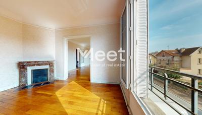 Appartement - 96 m² - 5 pièces