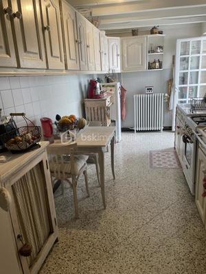 Maison - 170 m² - 6 pièces