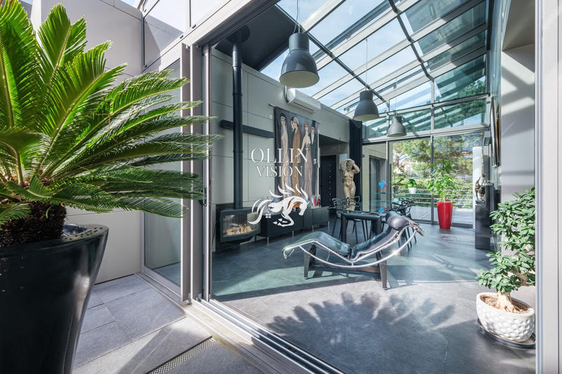 Villa - 230 m² - 8 pièces