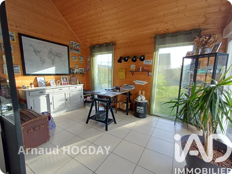 Maison - 196 m² - 7 pièces