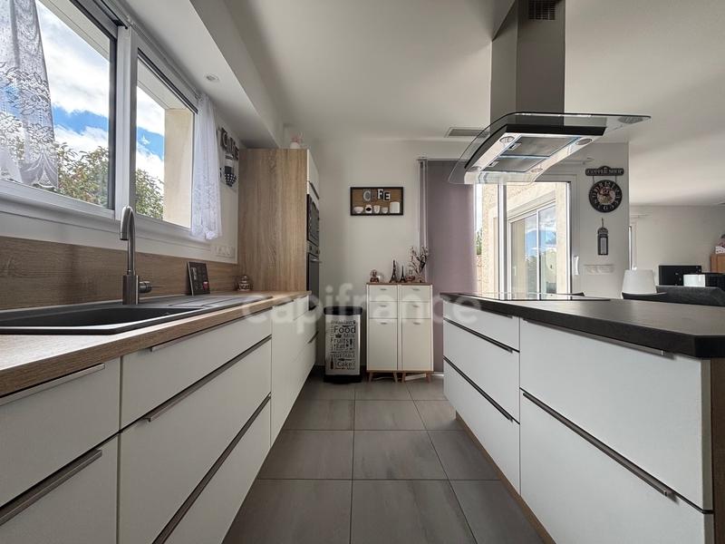 Maison - 140 m² - 6 pièces