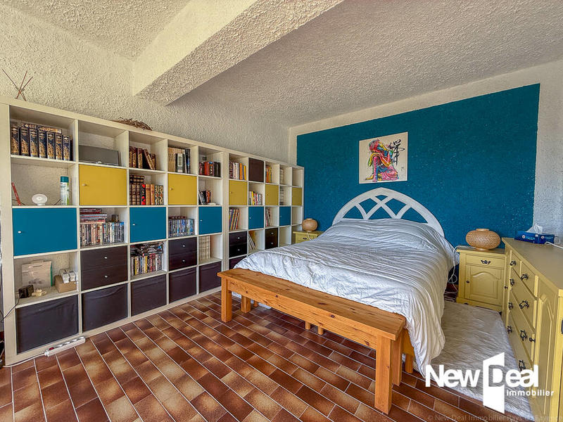 Propriété - 225 m² - 5 pièces