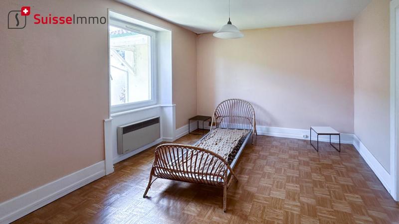 Maison - 373 m² - 12 pièces