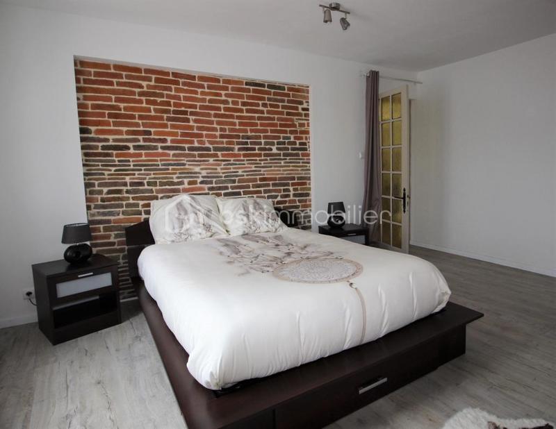 Longère - 370 m² - 10 pièces