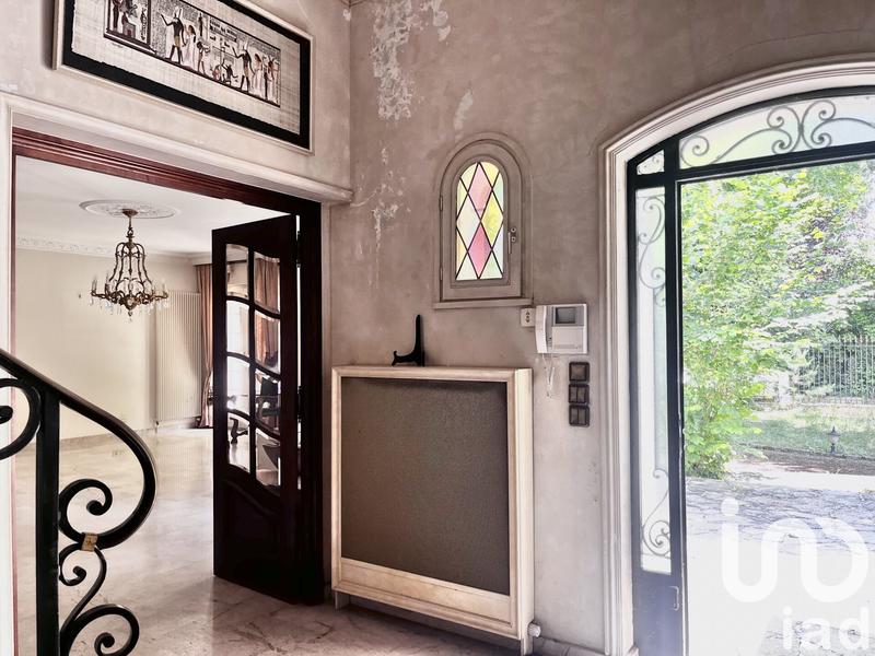 Maison - 334 m² - 9 pièces