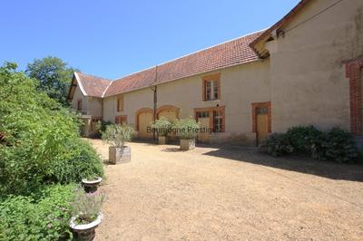 Château - 808 m² - 18 pièces