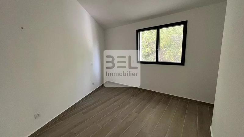 Villa - 147 m² - 8 pièces