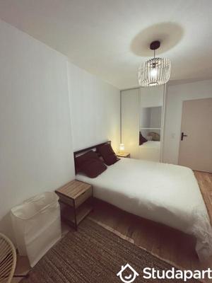 Chambre - 10 m² - 1 pièce