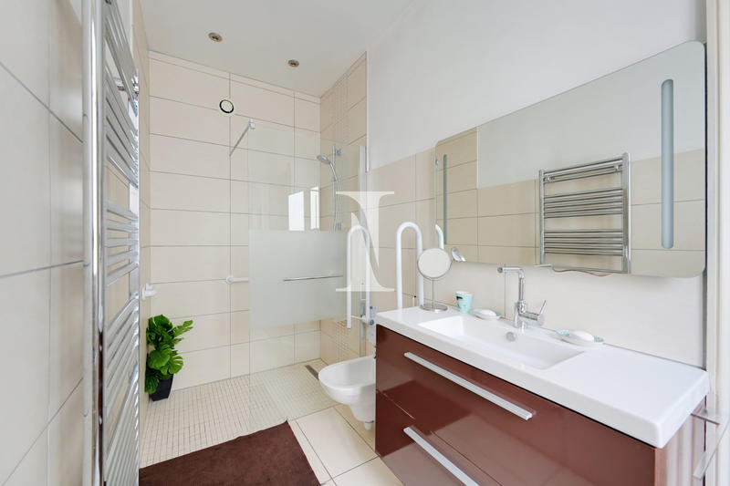 Appartement - 105 m² - 3 pièces