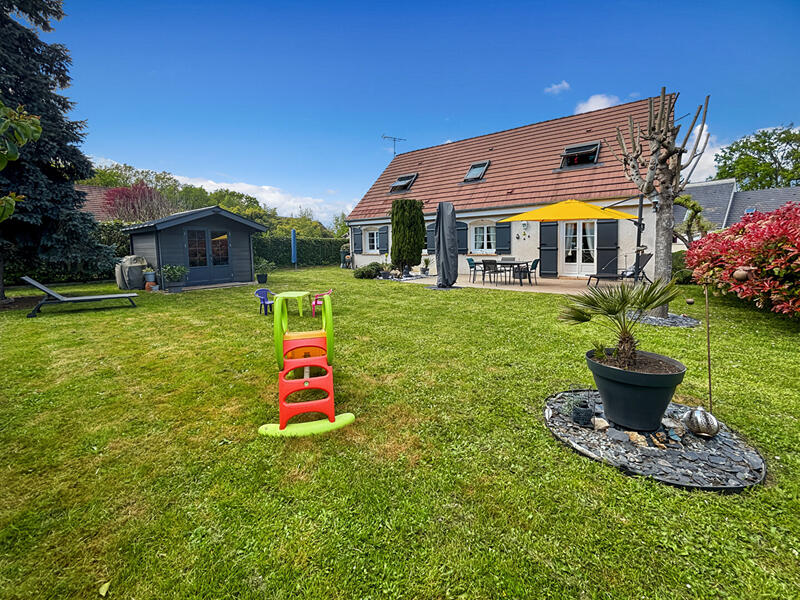 Maison - 141 m² - 8 pièces