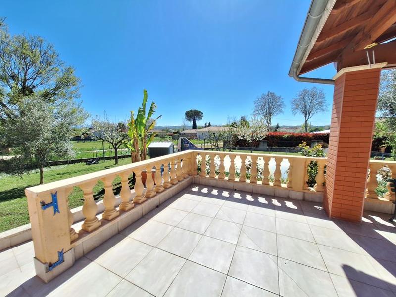 Villa - 160 m² - 6 pièces