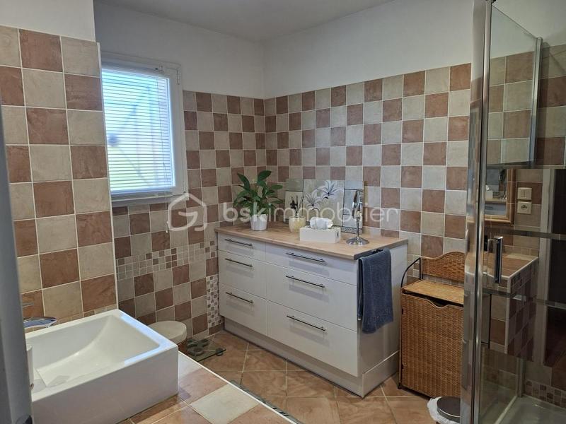 Villa - 107 m² - 4 pièces