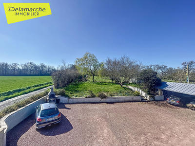 Maison - 268 m² - 11 pièces