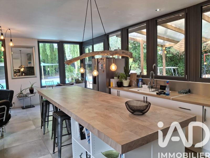 Maison - 190 m² - 6 pièces