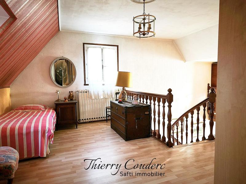 Maison - 170 m² - 7 pièces