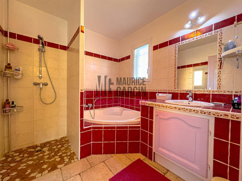 Maison - 120 m² - 4 pièces