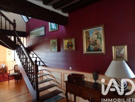 Maison - 200 m² - 7 pièces