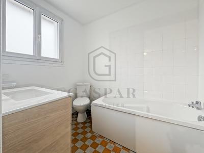 Maison - 62 m² - 3 pièces