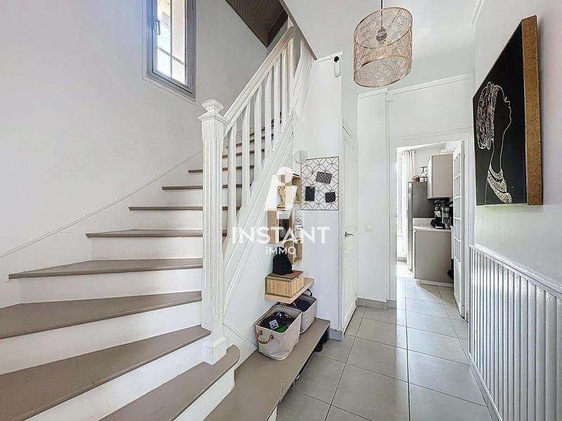 Maison - 82 m² - 4 pièces