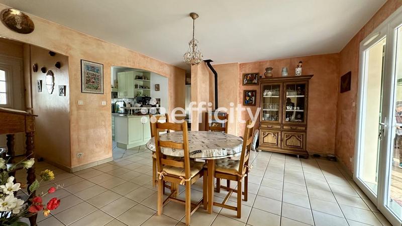 Maison - 120 m² - 5 pièces