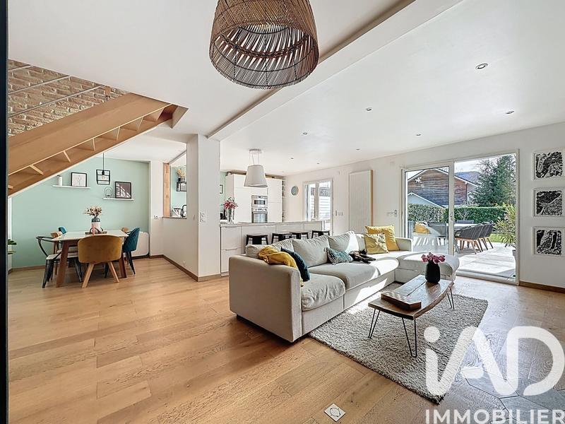 Maison - 129 m² - 6 pièces