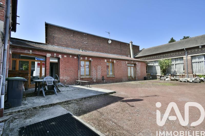 Maison - 195 m² - 6 pièces