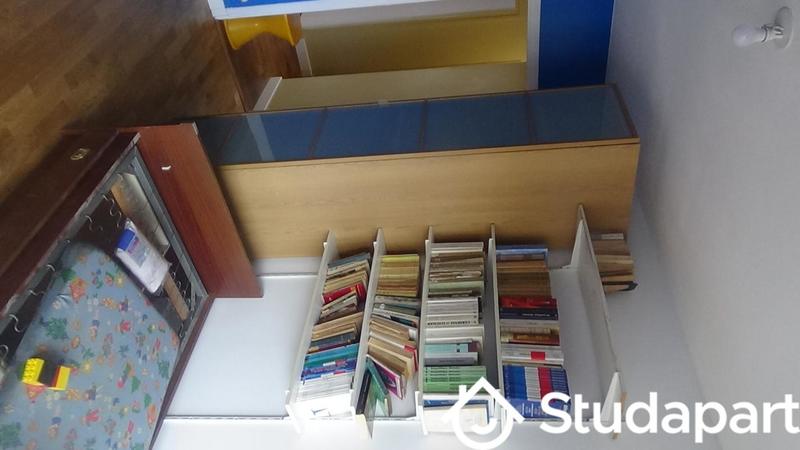 Chambre - 10 m² - 1 pièce