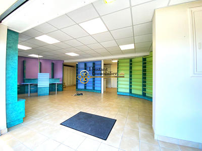Local d'activités - 170 m²