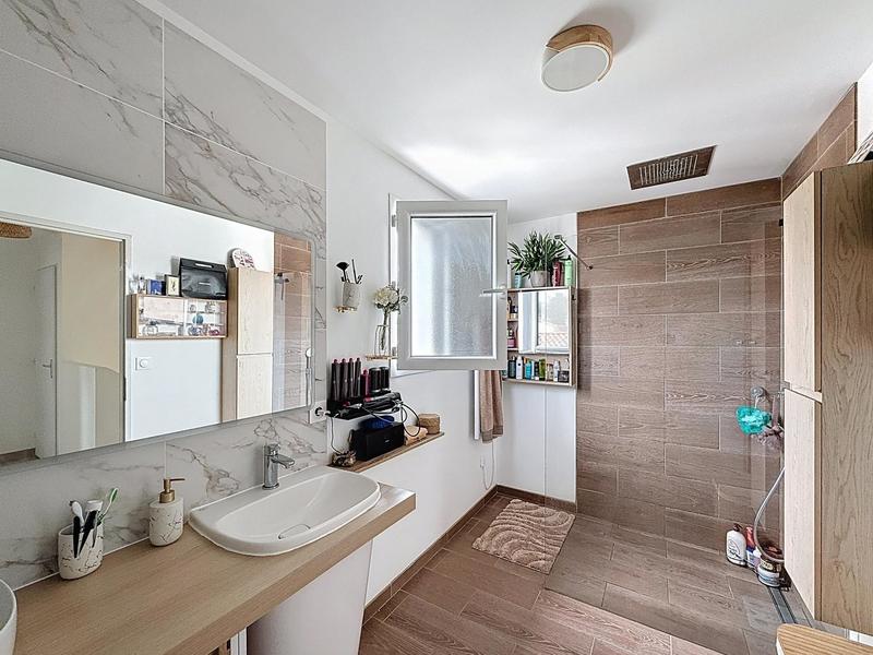 Maison - 87 m² - 3 pièces